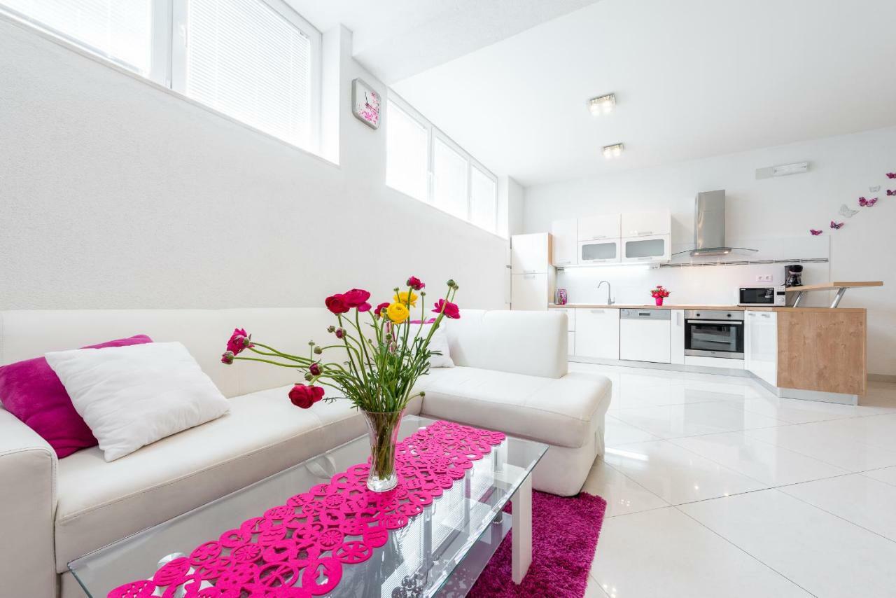 Luxury Sensation Spacious & Free Private Garage Dubrovnik Exterior photo