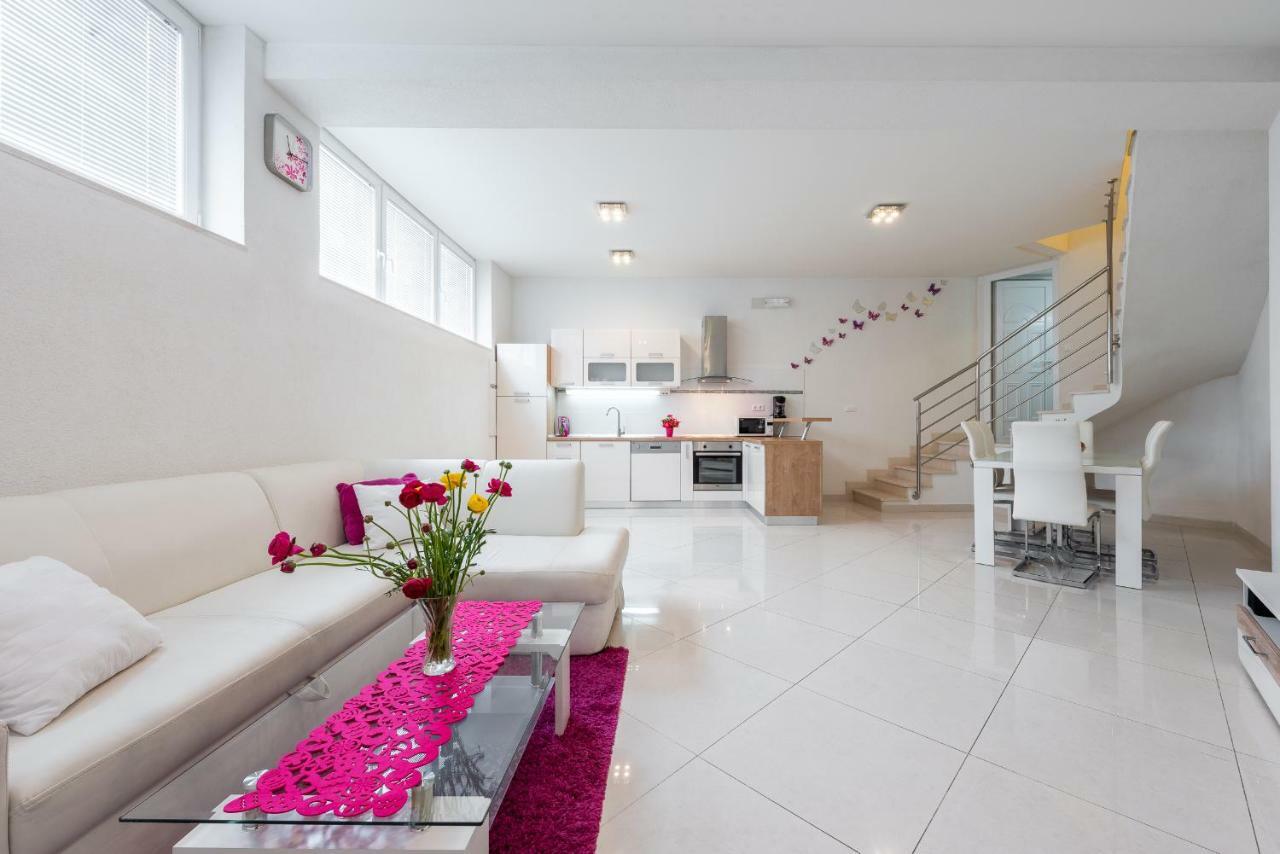 Luxury Sensation Spacious & Free Private Garage Dubrovnik Exterior photo